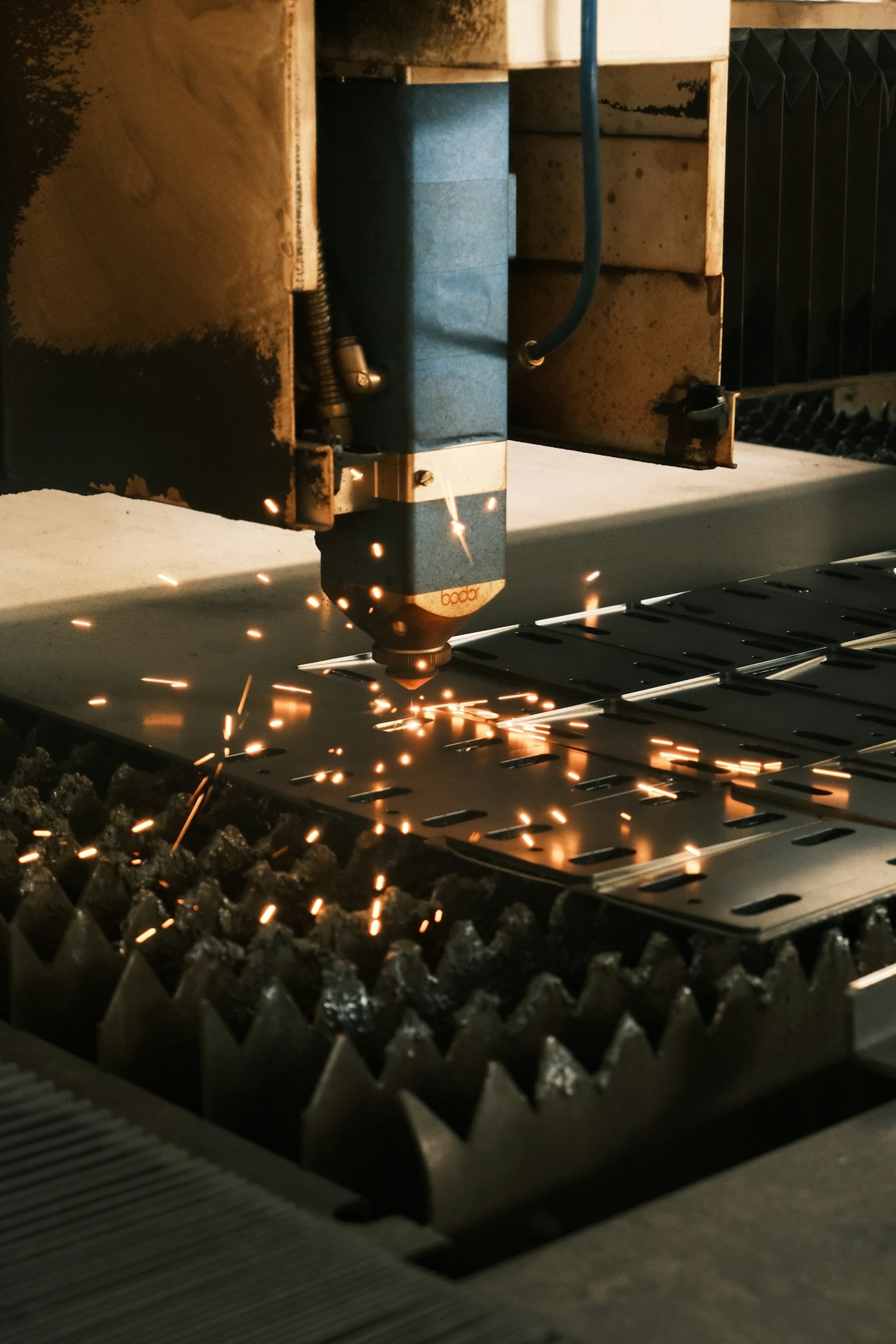 Como escolher a máquina laser ideal para seu negócio